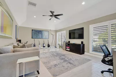 513 N Country Club Drive, Atlantis, FL 33462 - Photo 16