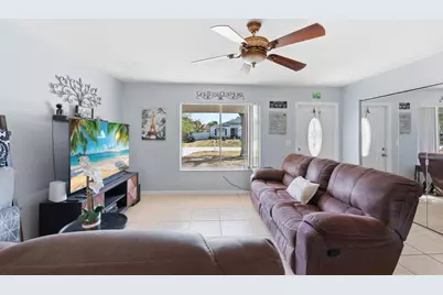 1802 SE Carvalho Street, Port Saint Lucie, FL 34983 - Photo 6