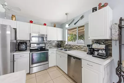 1802 SE Carvalho Street, Port Saint Lucie, FL 34983 - Photo 14
