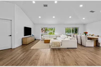 1123 Canoe Point, Delray Beach, FL 33444 - Photo 10