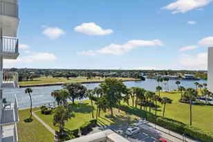 336 Golfview Rd, North Palm Beach, FL 33408 - Photo 18
