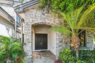 10509 Vignon Ct, Wellington, FL 33449 - Photo 2