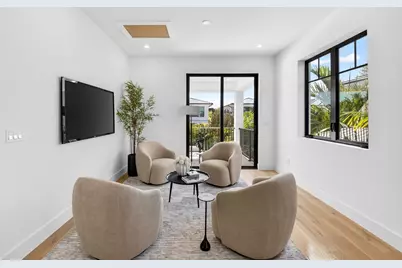 238 NE 12th Street NE, Delray Beach, FL 33444 - Photo 16