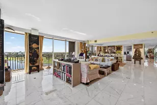 2427 Presidential Way, West Palm Beach, FL 33401 - Photo 8