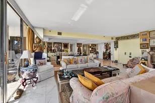 2427 Presidential Way, West Palm Beach, FL 33401 - Photo 4