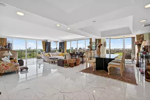2427 Presidential Way, West Palm Beach, FL 33401 - Photo 4
