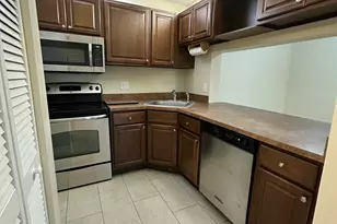 202 Foxtail Dr, Greenacres, FL 33415 - Photo 4