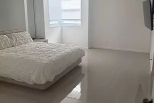 1880 S Ocean Dr, Hallandale Beach, FL 33009 - Photo 2