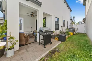 5500 Sandbirch Wy, Lake Worth Beach, FL 33463 - Photo 28