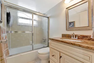 806 SE 7th Street #201, Deerfield Beach, FL 33441 - Photo 14