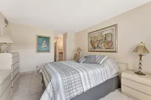 806 SE 7th St, Deerfield Beach, FL 33441 - Photo 18