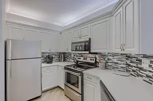 400 Uno Lago Dr, Juno Beach, FL 33408 - Photo 18