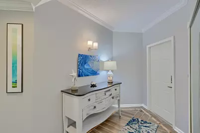 400 Uno Lago Drive #204, Juno Beach, FL 33408 - Photo 4