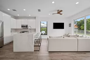 4070 NW 58th Ln, Boca Raton, FL 33496 - Photo 8