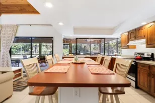 899 NE Juniper Pl, Jensen Beach, FL 34957 - Photo 16