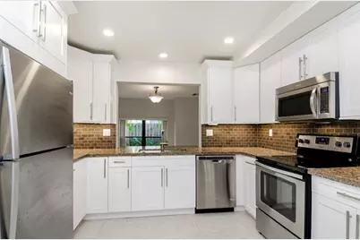 363 W Camino Real #4, Boca Raton, FL 33432 - Photo 6