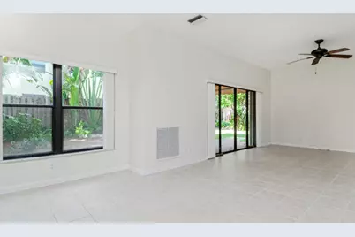 363 W Camino Real #4, Boca Raton, FL 33432 - Photo 16