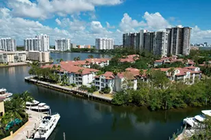 17900 NE 31st Ct, Aventura, FL 33160 - Photo 6