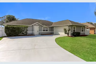 1614 SE Goucho Avenue, Port Saint Lucie, FL 34952 - Photo 2
