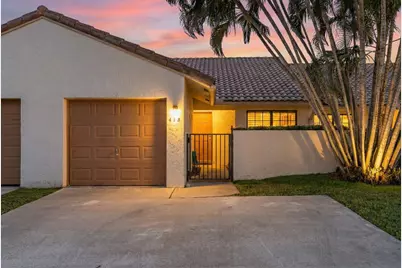 418 Cottonwood Place, Boca Raton, FL 33431 - Photo 2