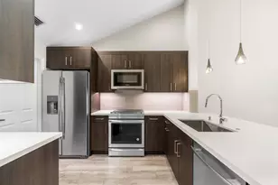 418 Cottonwood Pl, Boca Raton, FL 33431 - Photo 8