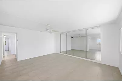 452 Brittany J, Delray Beach, FL 33446 - Photo 2