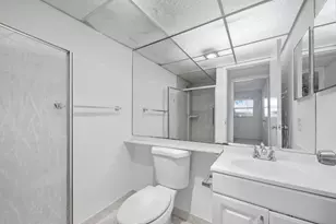 452 Brittany J, Delray Beach, FL 33446 - Photo 8