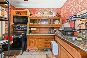 3940 NW 42nd Ave, Lauderdale Lakes, FL 33319 - Photo 10
