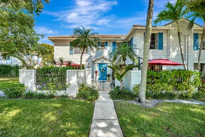 352 Prestwick Circle #3, Palm Beach Gardens, FL 33418 - Photo 1