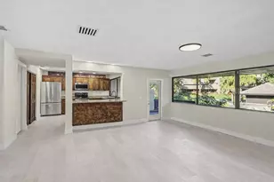 738 St Albans Dr, Boca Raton, FL 33486 - Photo 8