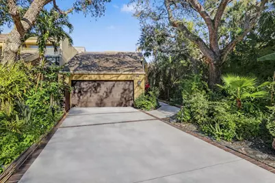 738 St Albans Drive, Boca Raton, FL 33486 - Photo 2