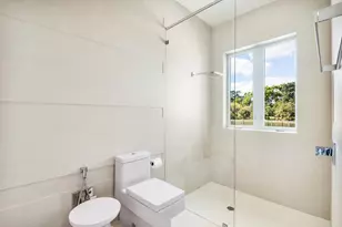 17106 Ave Le Rivage, Boca Raton, FL 33496 - Photo 34