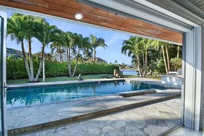 123 Olympus Way, Jupiter, FL 33477 - Photo 2