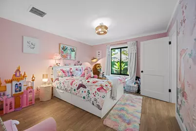 15855 Meadow Wood Drive, Wellington, FL 33414 - Photo 26