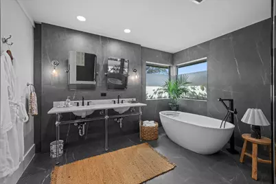 15855 Meadow Wood Drive, Wellington, FL 33414 - Photo 22