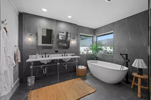 15855 Meadow Wood Dr, Wellington, FL 33414 - Photo 22