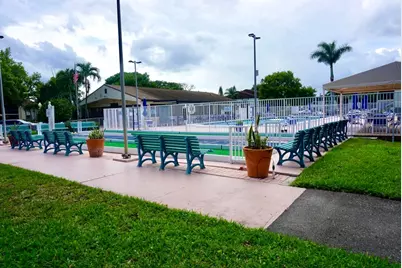 103 Lake Pine Circle Circle #D-1, Greenacres, FL 33463 - Photo 28