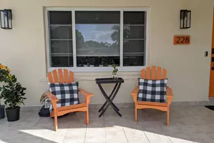 228 Vanderbilt Dr, Lake Worth Beach, FL 33460 - Photo 2