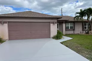 1561 SE Appamattox Terrace, Port Saint Lucie, FL 34952 - Photo 4