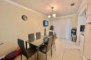 6604 Dockside Cir, Greenacres, FL 33463 - Photo 8