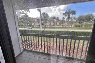 6604 Dockside Cir, Greenacres, FL 33463 - Photo 22