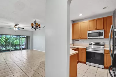 4827 Palmbrooke Circle W, West Palm Beach, FL 33417 - Photo 4