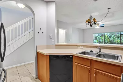 4827 Palmbrooke Circle W, West Palm Beach, FL 33417 - Photo 10