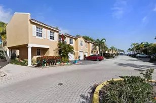 1135 Lake Shore Dr, Lake Park, FL 33403 - Photo 4