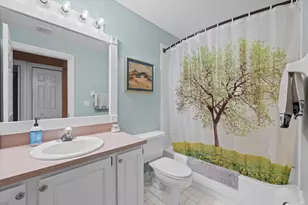 13011 Blue Lake Dr, Wellington, FL 33414 - Photo 16