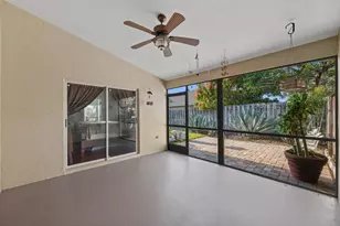 13011 Blue Lake Dr, Wellington, FL 33414 - Photo 6