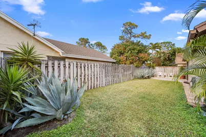 13011 Blue Lake Drive, Wellington, FL 33414 - Photo 10