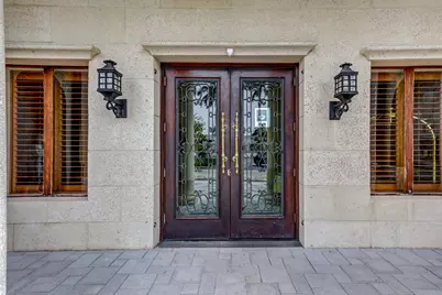 651 Okeechobee Boulevard #1101, West Palm Beach, FL 33401 - Photo 2