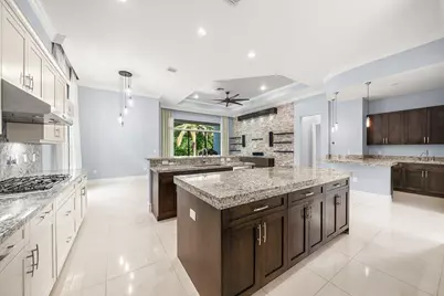 8221 Banpo Bridge Way, Delray Beach, FL 33446 - Photo 8