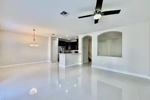 9623 Town Parc Cir S, Parkland, FL 33076 - Photo 6